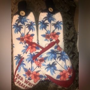 Tommy Bahama Kitchen Set